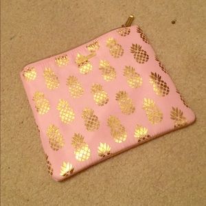 Pineapple cosmetic bag
